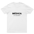 Playera Médica con superpoderes en color Blanco, estampado DTG al frente