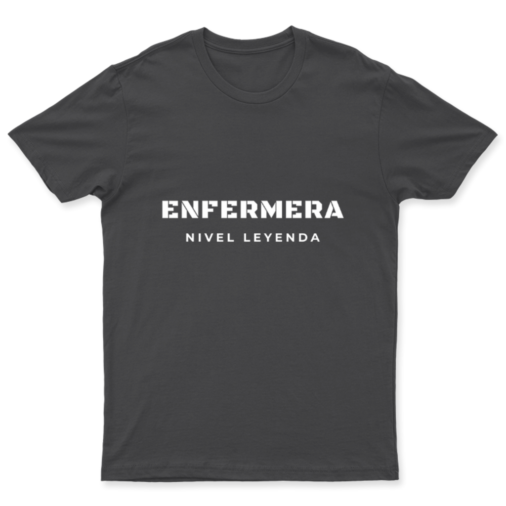 Playera Enfermera Nivel Leyenda en color Carbón, estampado DTG al frente