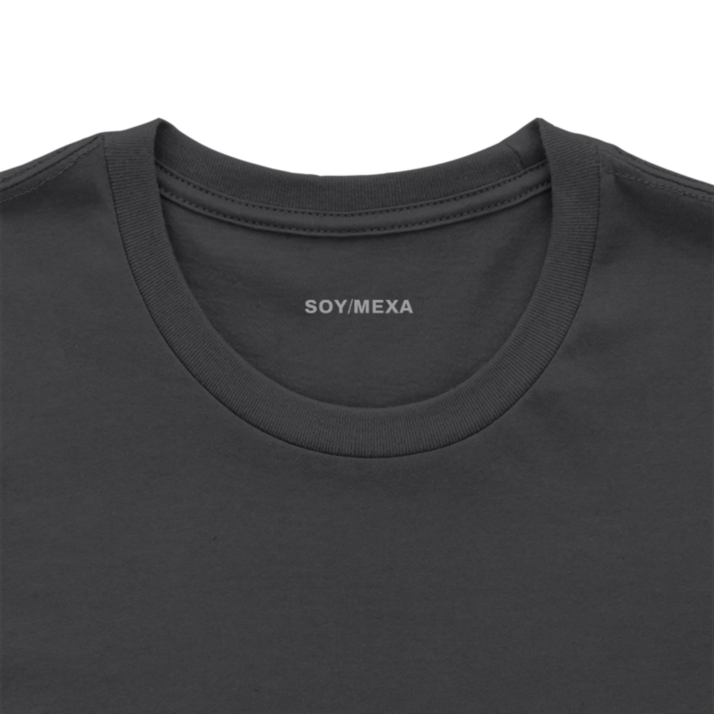 Etiqueta de cuello SoyMexa en playera Orgullosamente Ingeniera, color Carbón