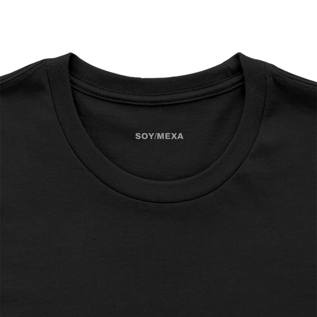 Etiqueta de cuello SoyMexa en playera Puro Puebla, color Negro